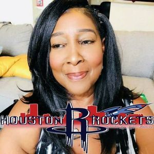 Meet your Posher, Felicia